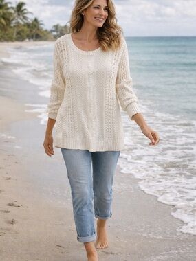 Express Oversized Cable Knit Sweater Size S Cream Cotton Acrylic Cozy Pullover